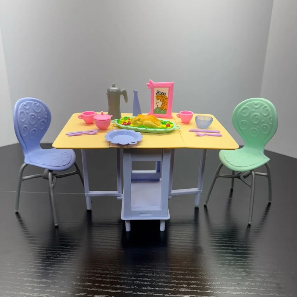 Barbie All‎ Around Home Dining Room Playset 2000 Mattel 67553